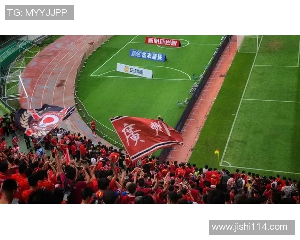 广州足球队中路突破革新之路探秘与战术解析