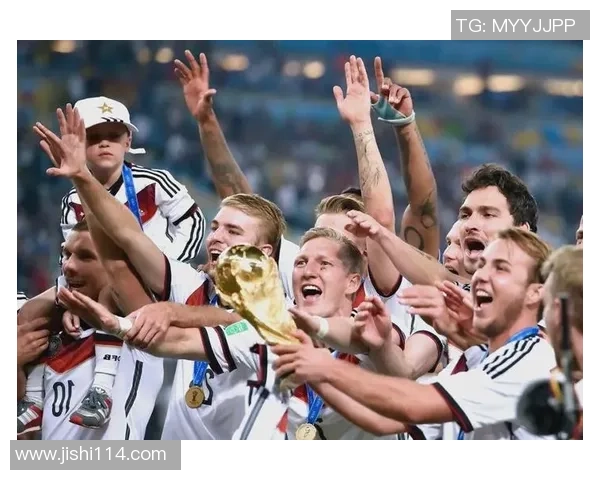 阿斯塔纳足球明星阵容全景展示精彩瞬间与球队荣耀